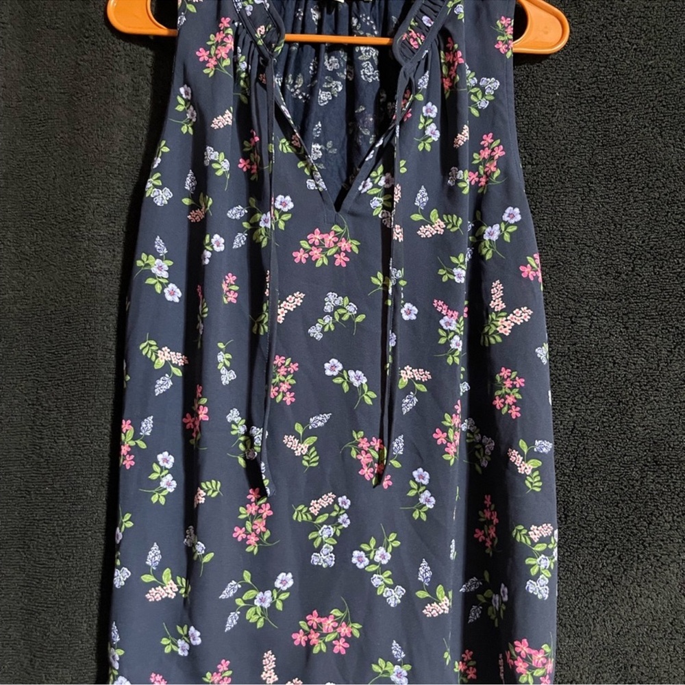 LOFT Blue Shirt Elegant Floral Design